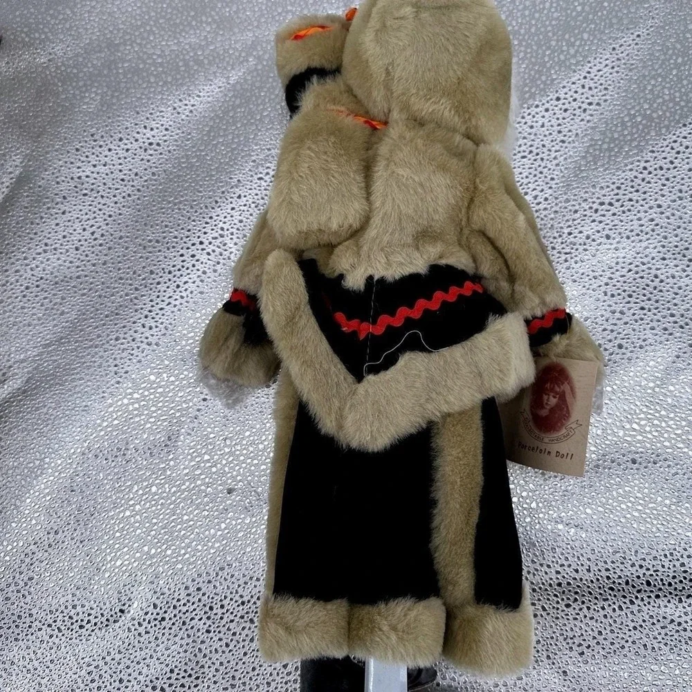 Vintage Porcelain Eskimo Dolls‎ Two Headed Fur Hooded Native American
